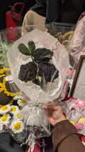 Midnight Ebony Rose Crochet Bouquet