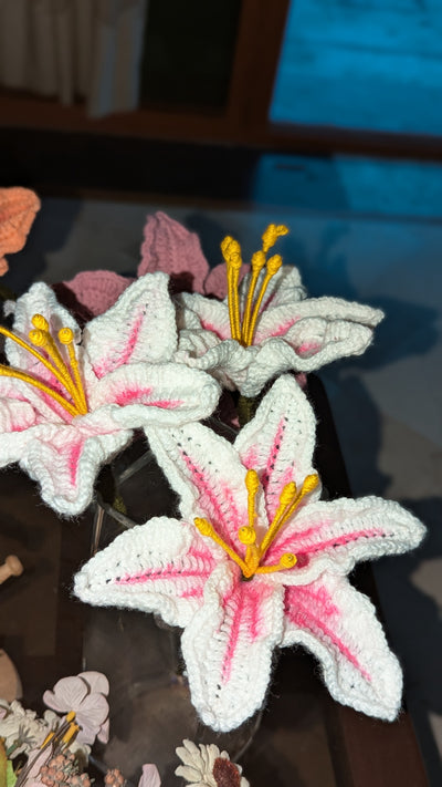 Stargazer Lily Crochet Stem