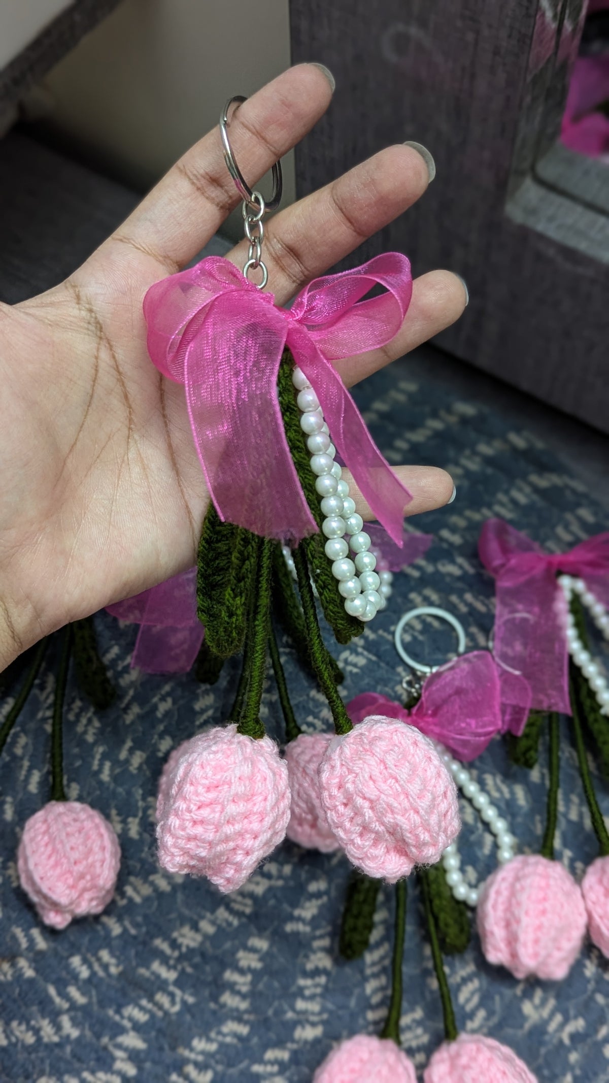 Sheer Bow Pink Tulip Bunch Keychain