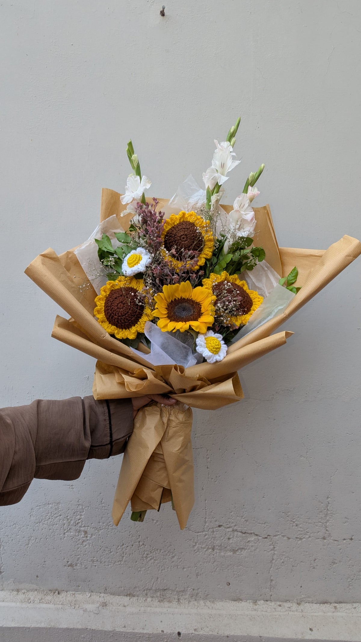 Sunlit Golden Crochet Daisy Bouquet