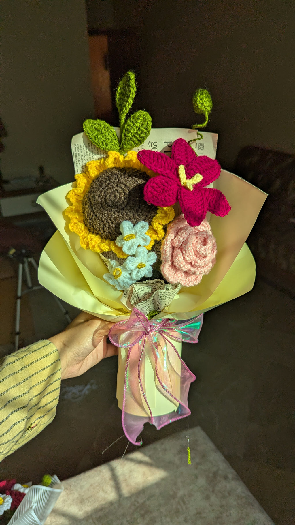 Festive Sunburst & Lily Bouquet
