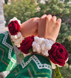 Trio Rose Gajra
