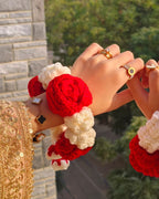 Trio Rose Gajra