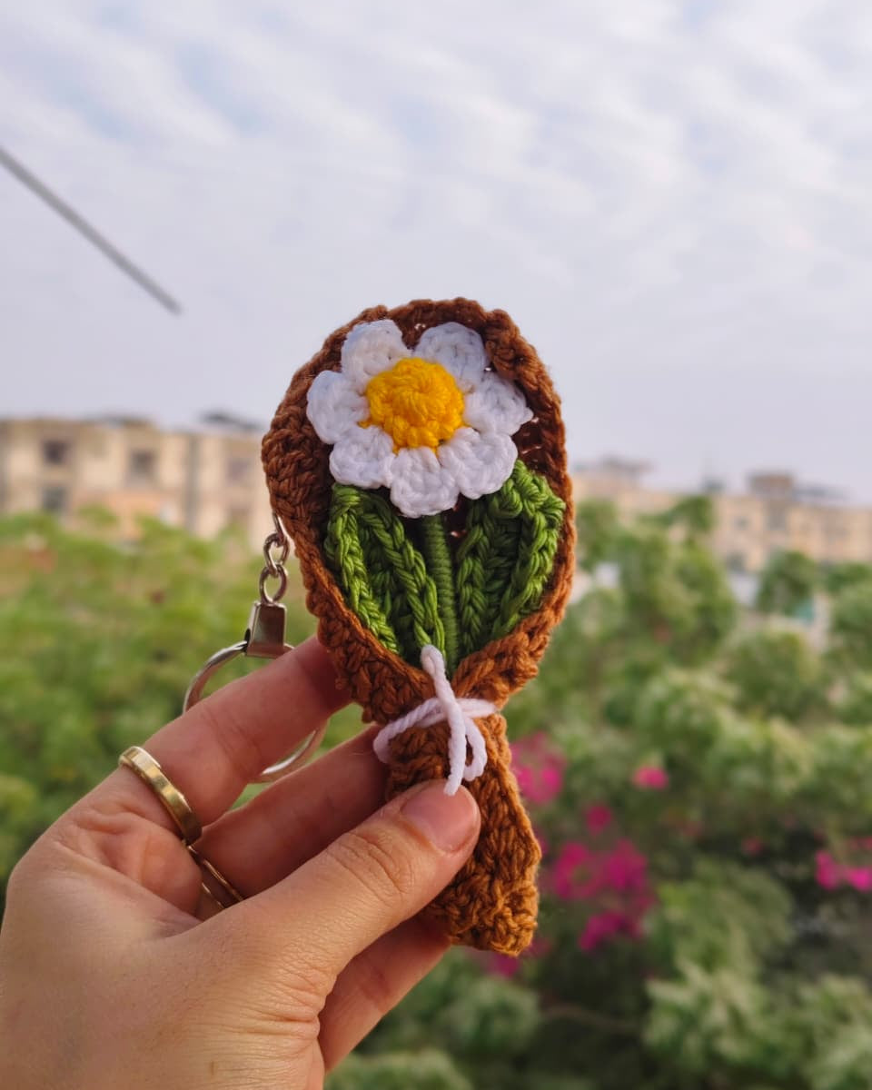 Solo Bouquet Keychain