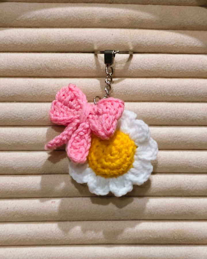 Crochet Daisy Keychain