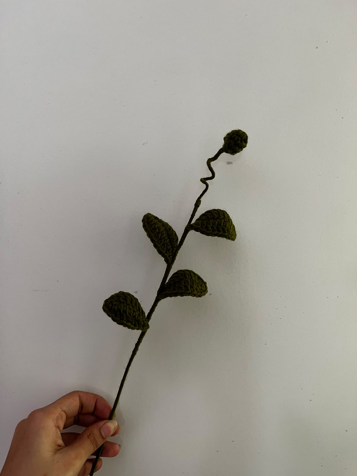 side leaves