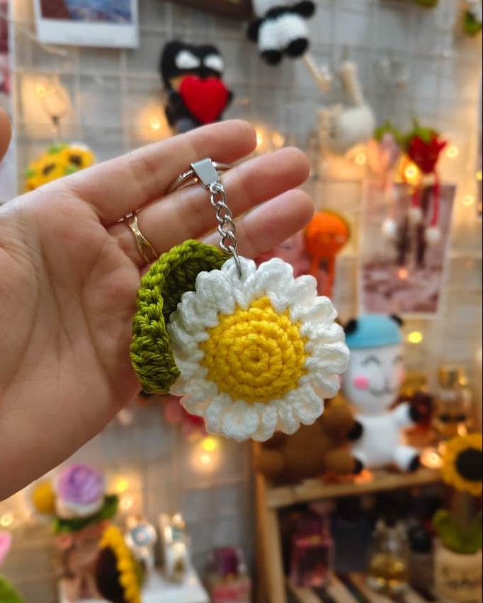 Crochet Daisy Keychain