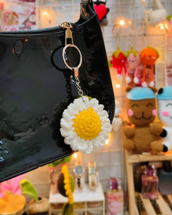Crochet Daisy Keychain