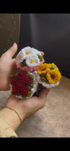 Deal Bouquet keychain