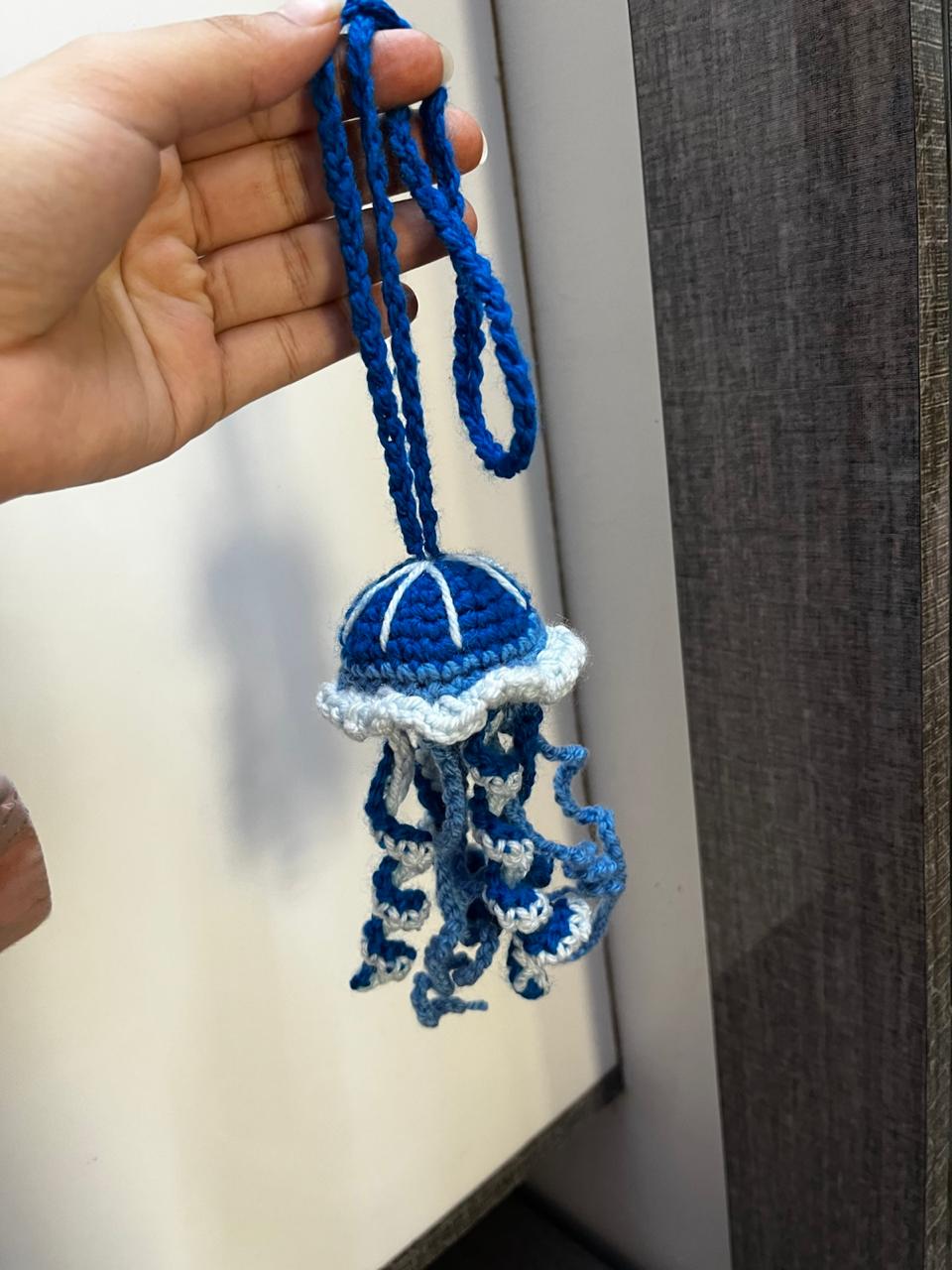 Jellyfish keychain