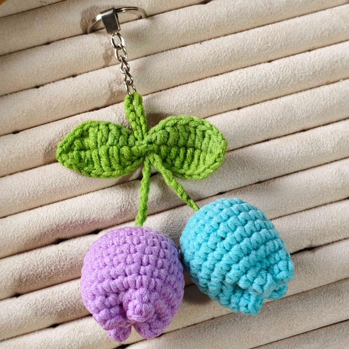Double Tulip flower keychain