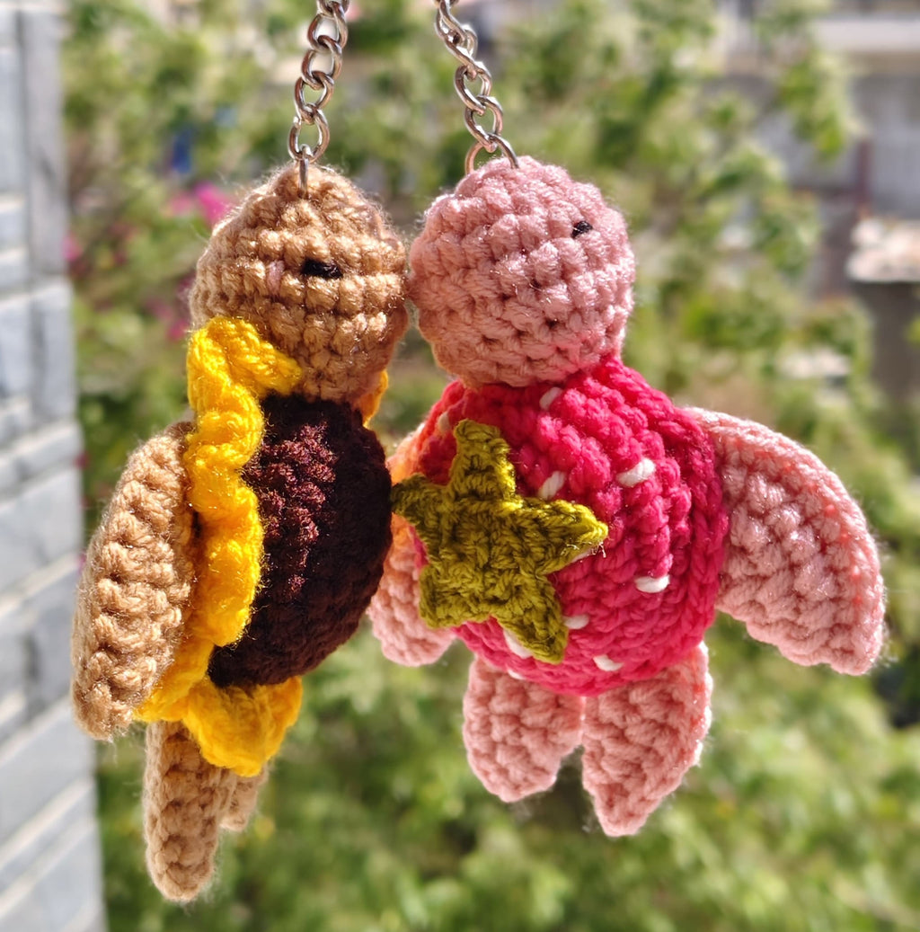 Cute Pocket Turtle Keychain