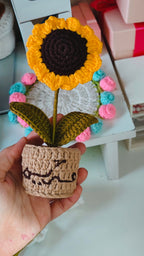 Sunflower Pot (7 inches)